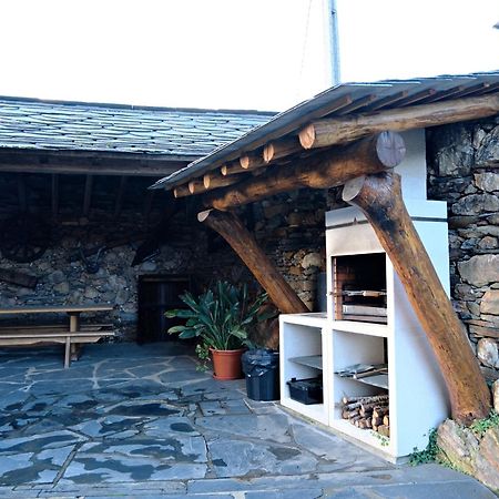 Casa Do Pinto Pensionat Arouca Eksteriør billede