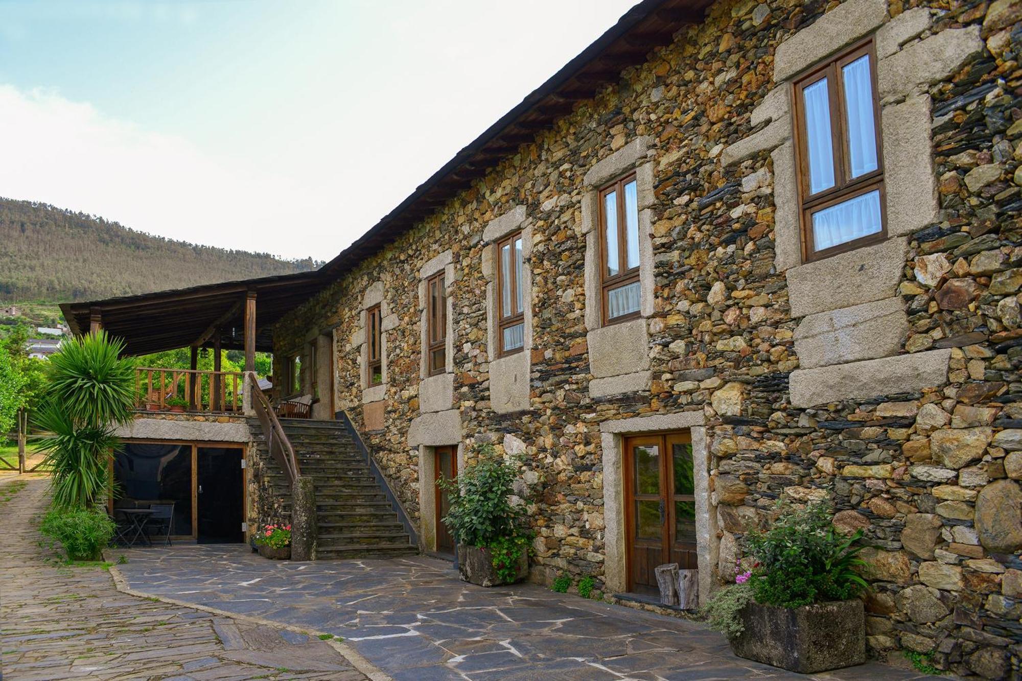 Casa Do Pinto Pensionat Arouca Eksteriør billede